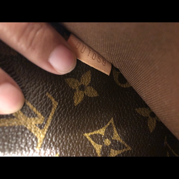 fbpageLuxonlinecanada❌sold out‼️
 Vuitton Bosphore Pm ❤️❤️❤️ - Picture 11 of 17